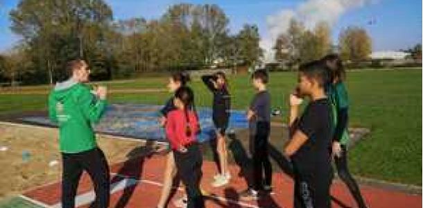 2 au 4 novembre les jeunes en stage à Avoine